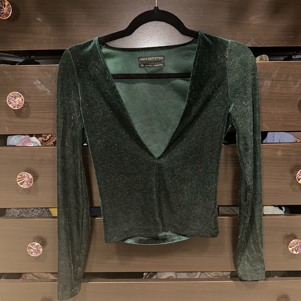 Urban Outfitters Green Velvet Metallic Deep V Neck Top - Picture 4 of 9